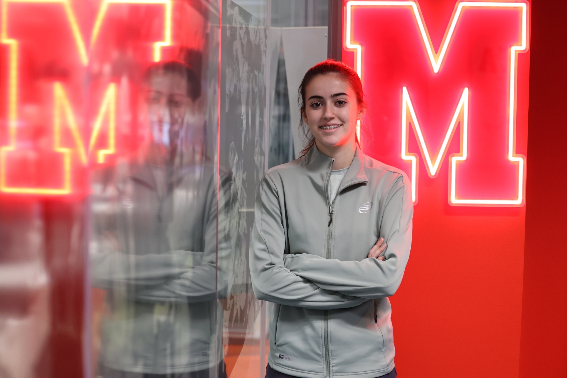 以超强的技 以超强的技